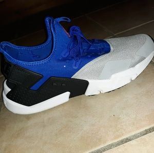 Nike Air Huaraches